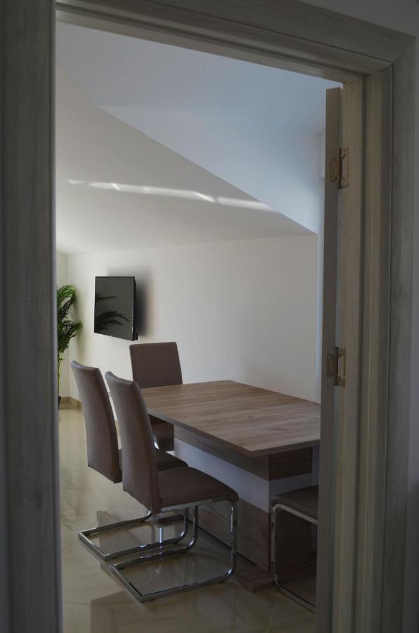 Viktor Apartamento Herceg Novi Exterior foto
