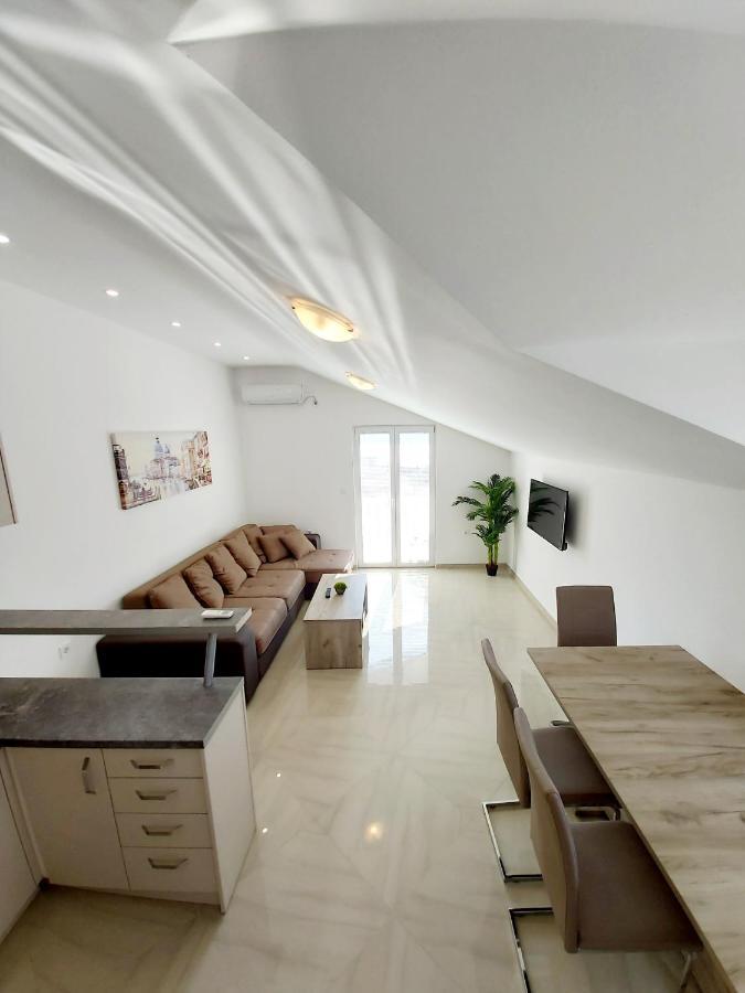 Viktor Apartamento Herceg Novi Exterior foto