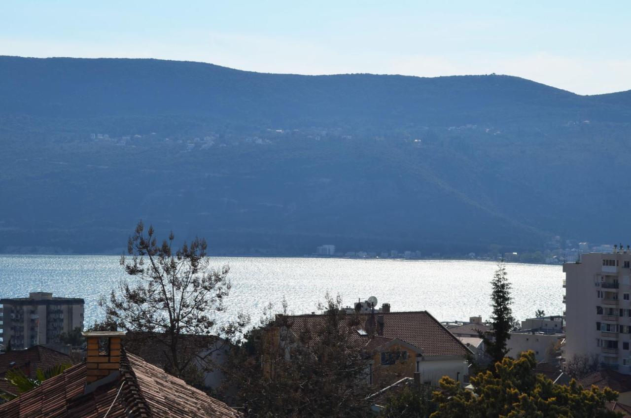 Viktor Apartamento Herceg Novi Exterior foto
