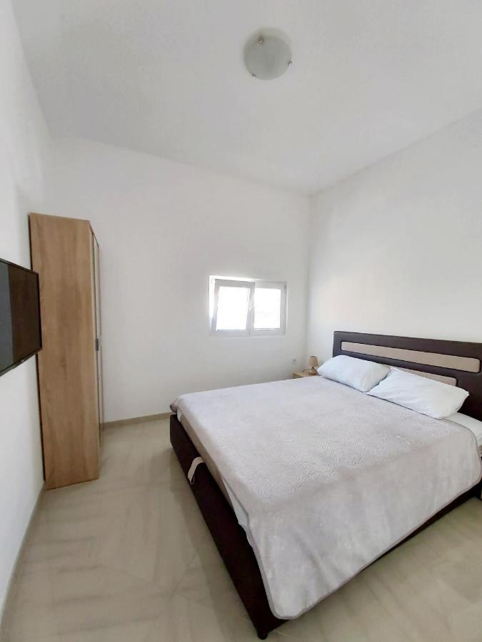 Viktor Apartamento Herceg Novi Exterior foto
